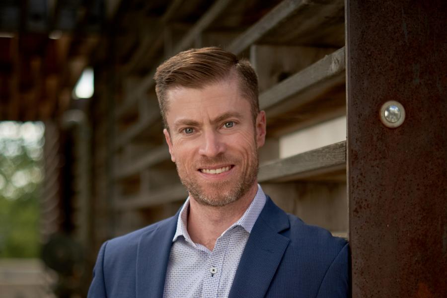 Michael Anderson Headshot