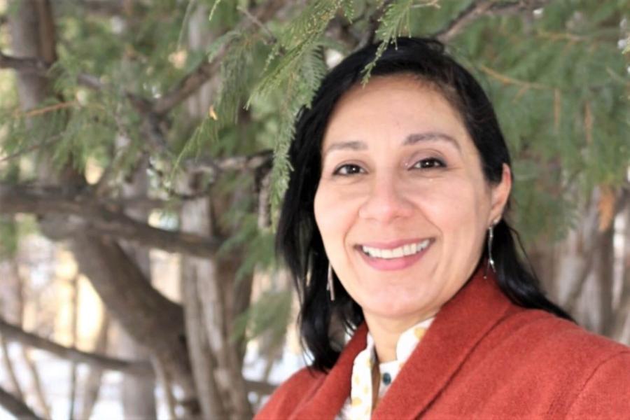 Dr. Claudia Narvaez, accociate professor, department of Food and Human Nutritional Sciences