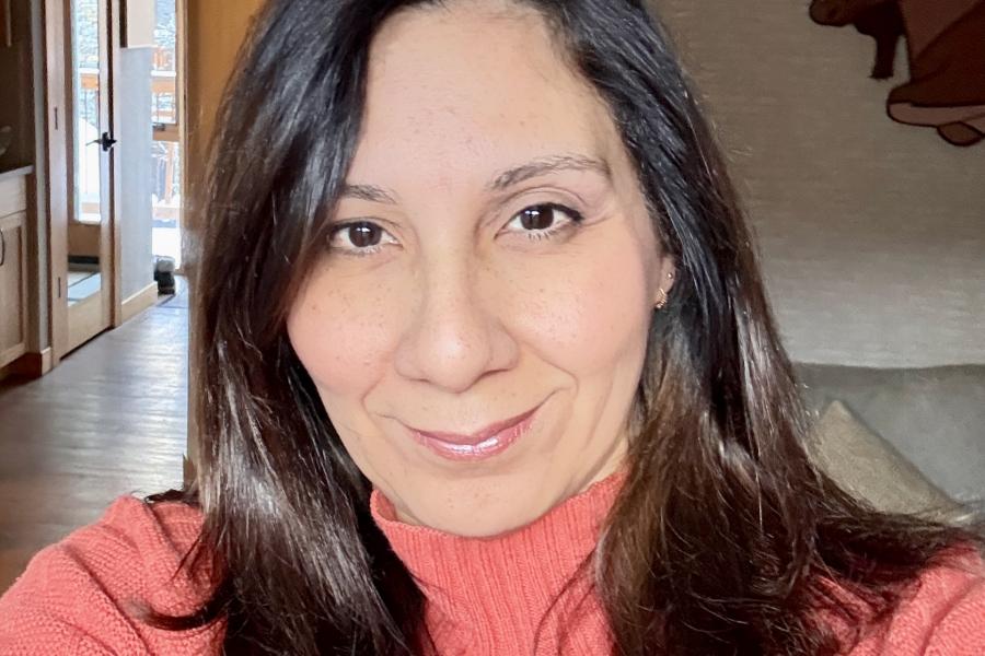 Dr. Claudia Narvaez 