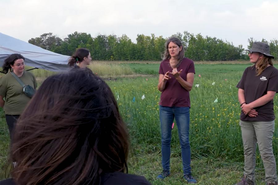 Dr. Joanne Thiessen Martens lectures at a field tour