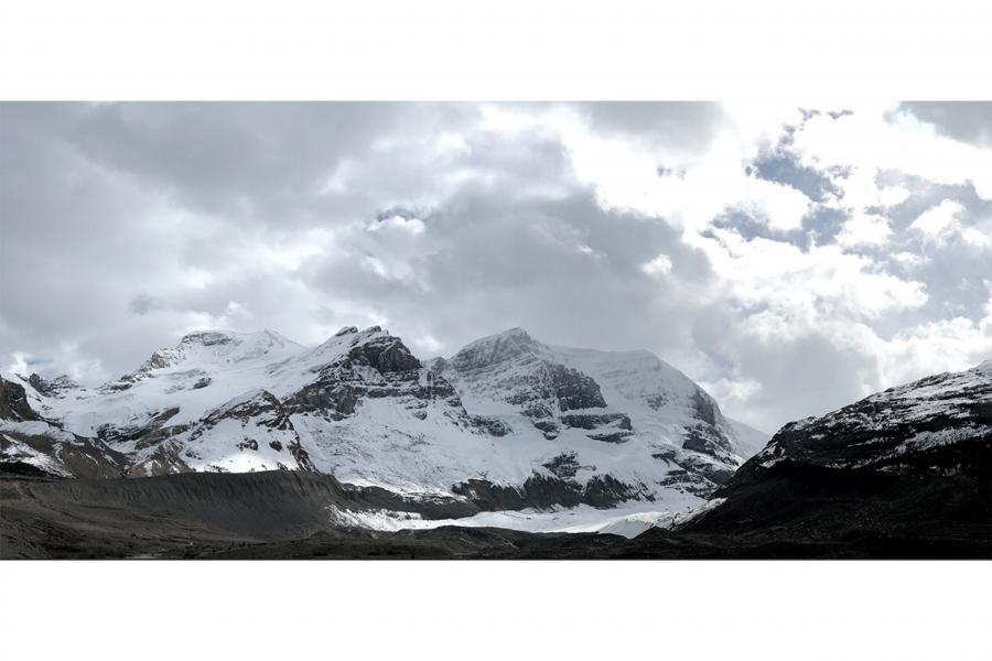 Columbia Icefields, BC CANADA 52o N / -117o W  