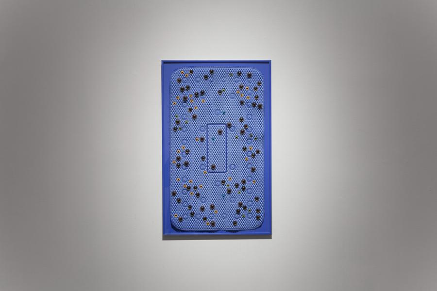 Lucien Durey, …story in the middle…, Photographer: Karen Asher. Courtesy of the School of Art Gallery, University of Manitoba