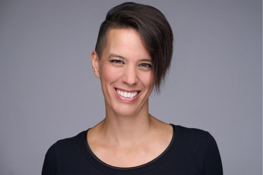 A headshot of Lindsay Diehl