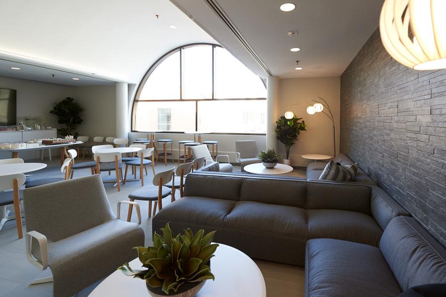 The spacious, bright and modern faculty, staff and graduate student lounge.