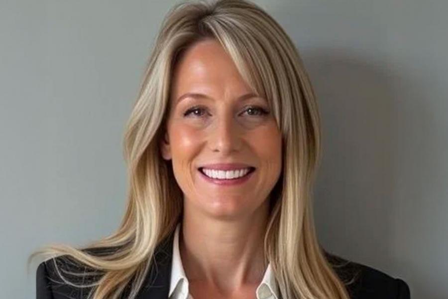 Executive Education Speaker Carla Devlin