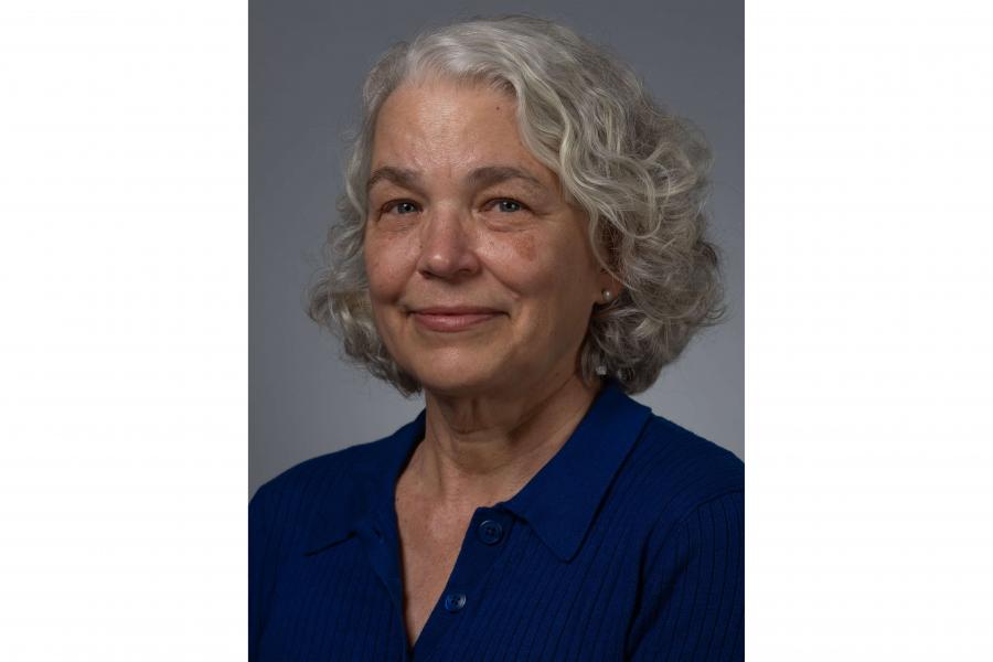 Portrait of Caroline Piotrowski.