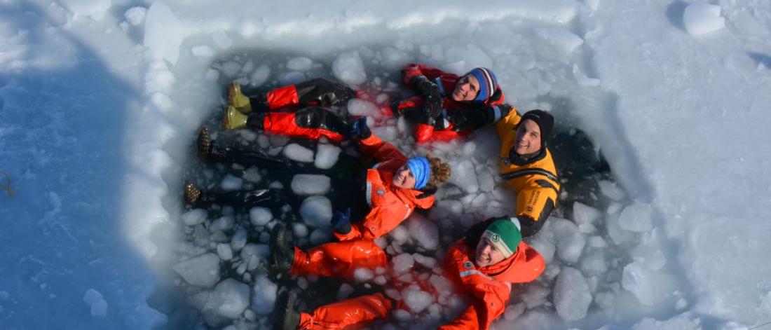 Sea ice survival training at SERF
