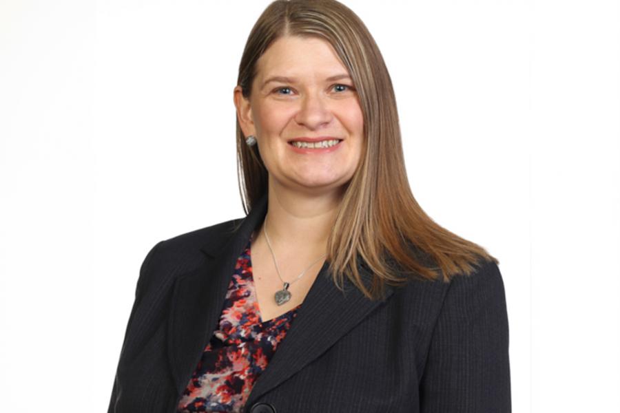 Photo of Instructor Wendy Schultz