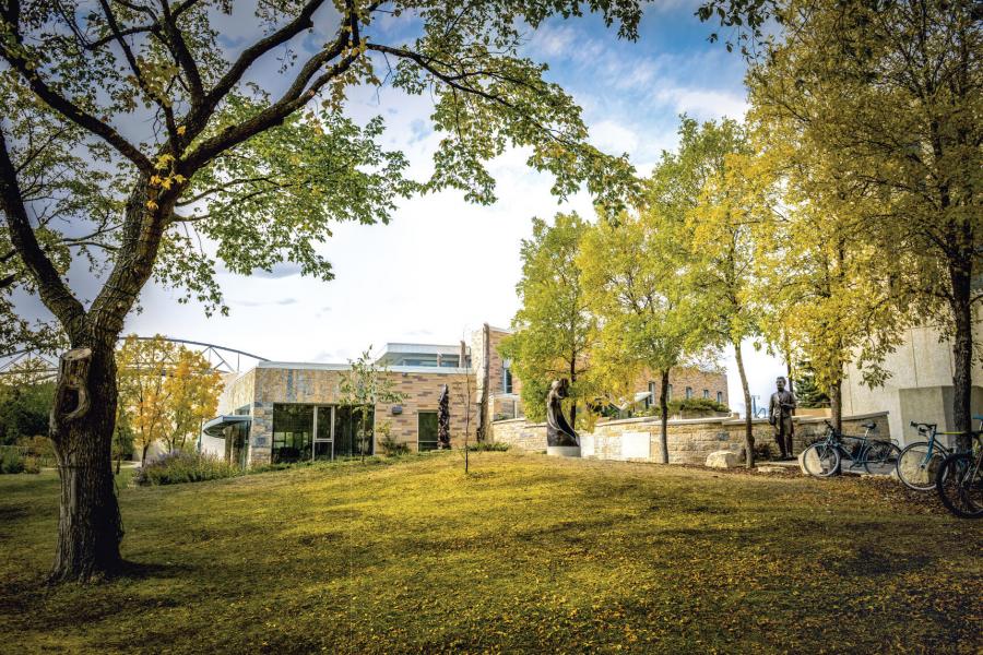 An exterior view of Migizii Agamik – Bald Eagle Lodge at the Fort Garry campus.