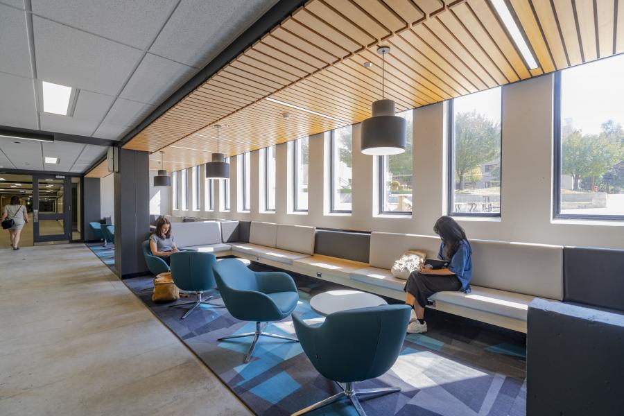 informal learning space in education building