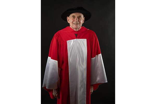 Image of Harvey Secter, 2022 Honorary Degree Recipient at the University of Manitoba