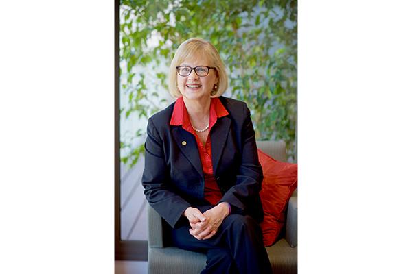 An image of Dr. Linda Kristjanson, University of Manitoba honorary degree recipeient, Fall 2023