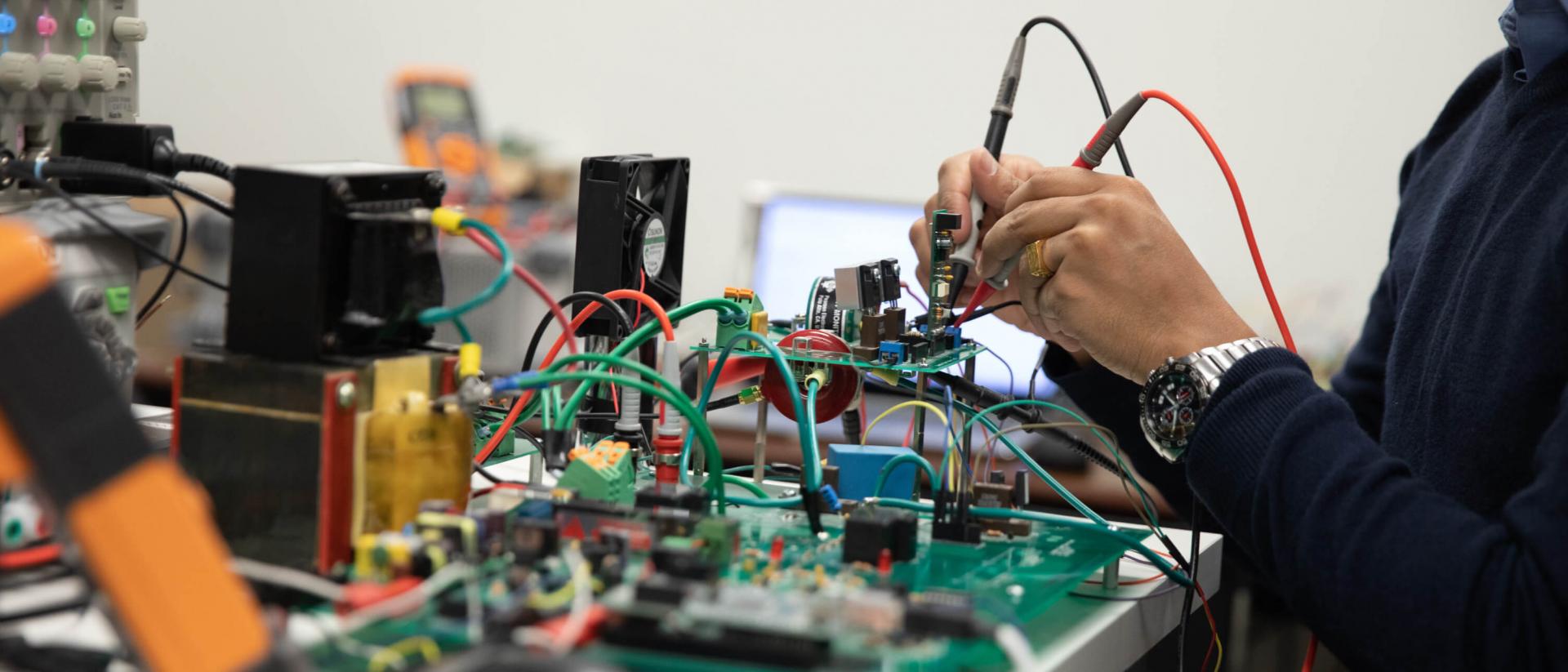 Electrical and Computer Engineering (PhD) | Faculty of Graduate and ...