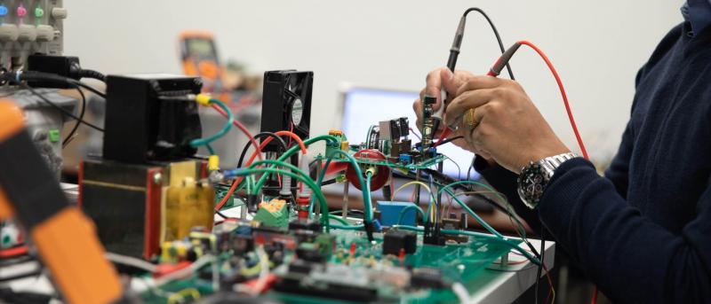Electrical and Computer Engineering (PhD) | Faculty of Graduate and ...
