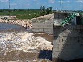 Red River floodway inlet gates