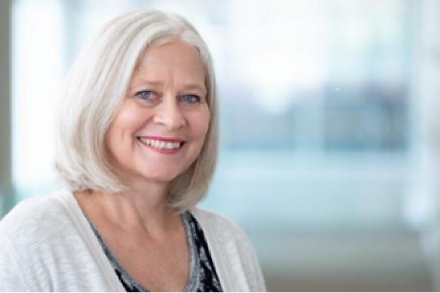 A headshot of Dr. Lise Olsen