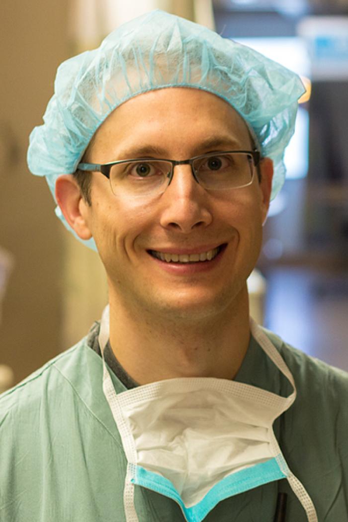 Thomas Mutter headshot