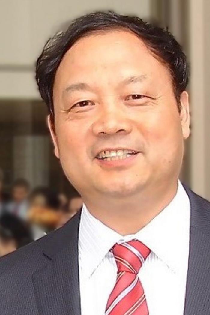 Portrait of Xi Yang