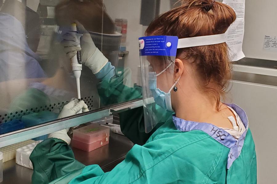 Graduate students in the department of medical microbiology and infectious diseases  working on covid-related projects.
