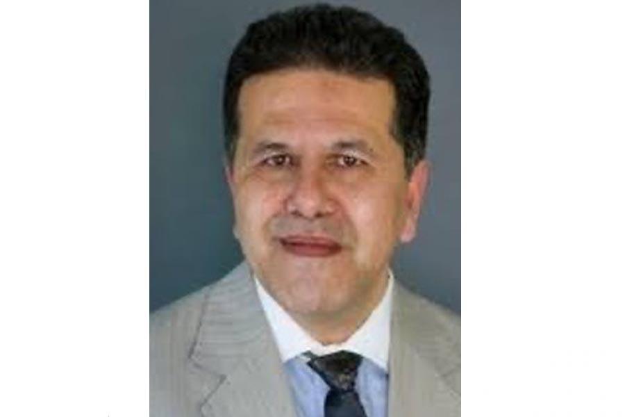 Portrait of Dr. Saeid Ghavami.