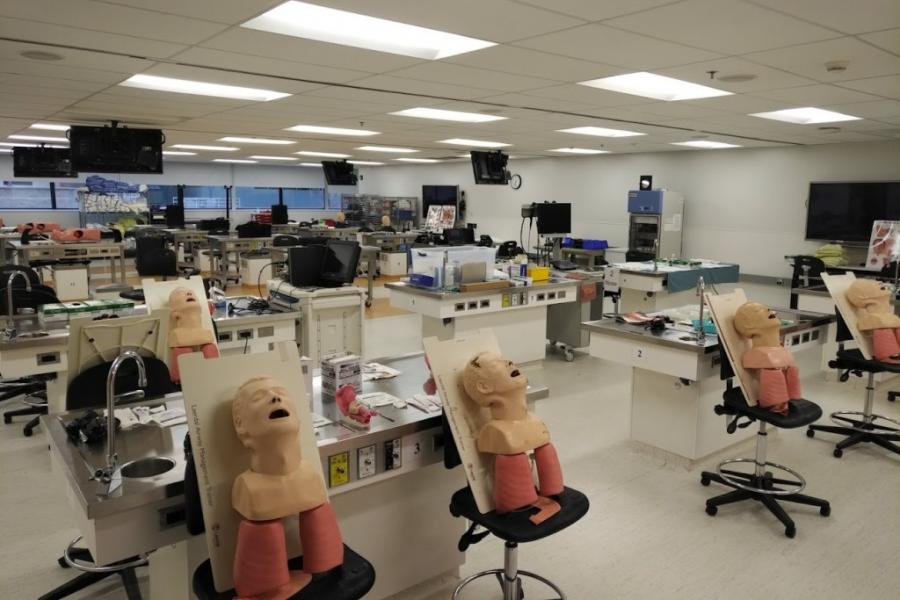 Room of simulation manikins.