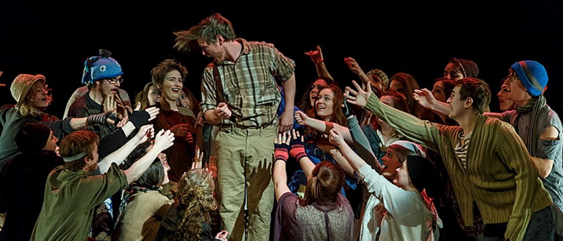 A musical theatre 2015 performance of There's Gotta Be Something Better.