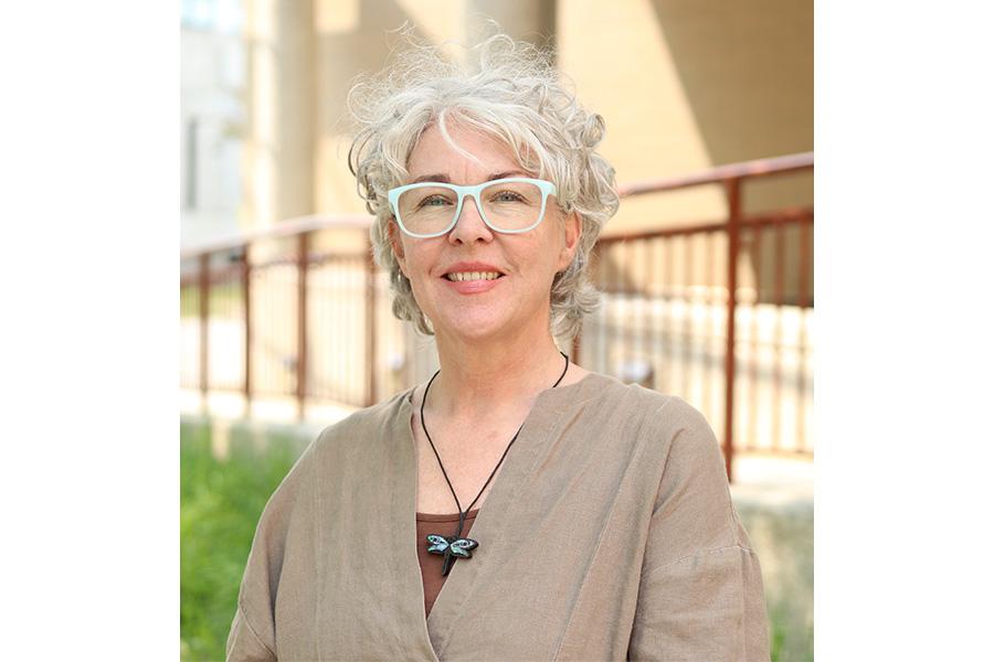 Portrait of Kellie Thiessen