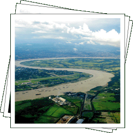 Karnaphuli River: Aerial View. Photo by: Sayedur R Chowdhury