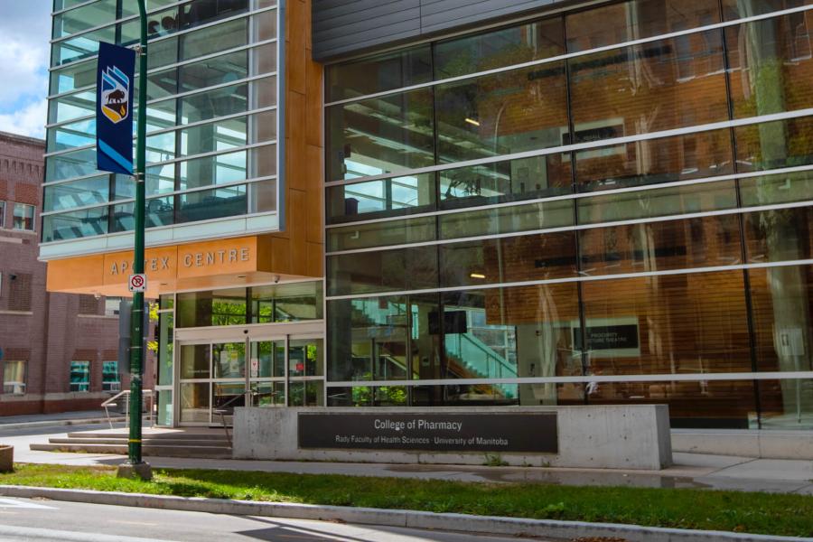 An exterior view of the main entrance to the College of Pharmacy Apotex Centre. 