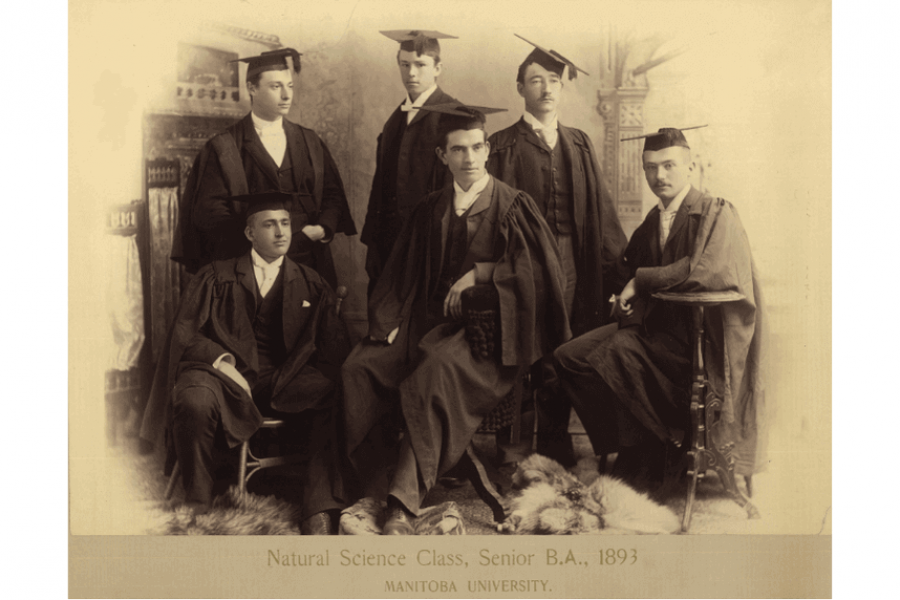 a photo of the natural science class 1893
