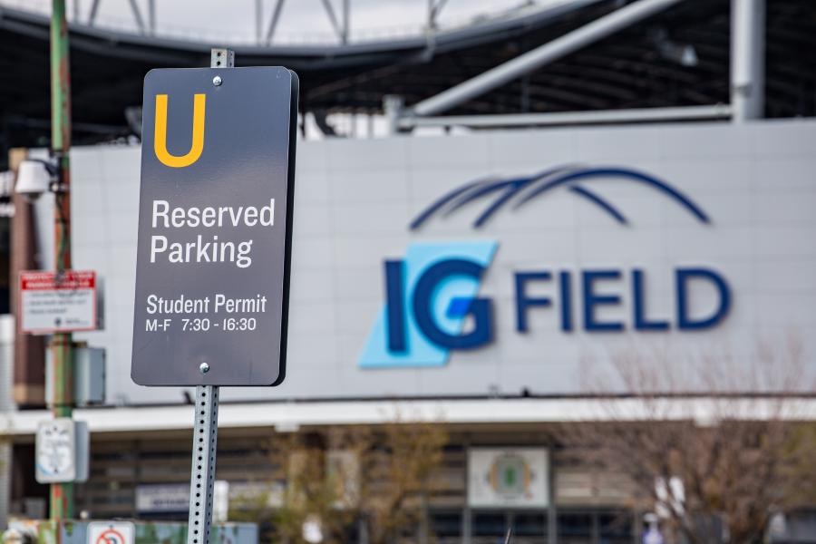 Picture of student parking sign