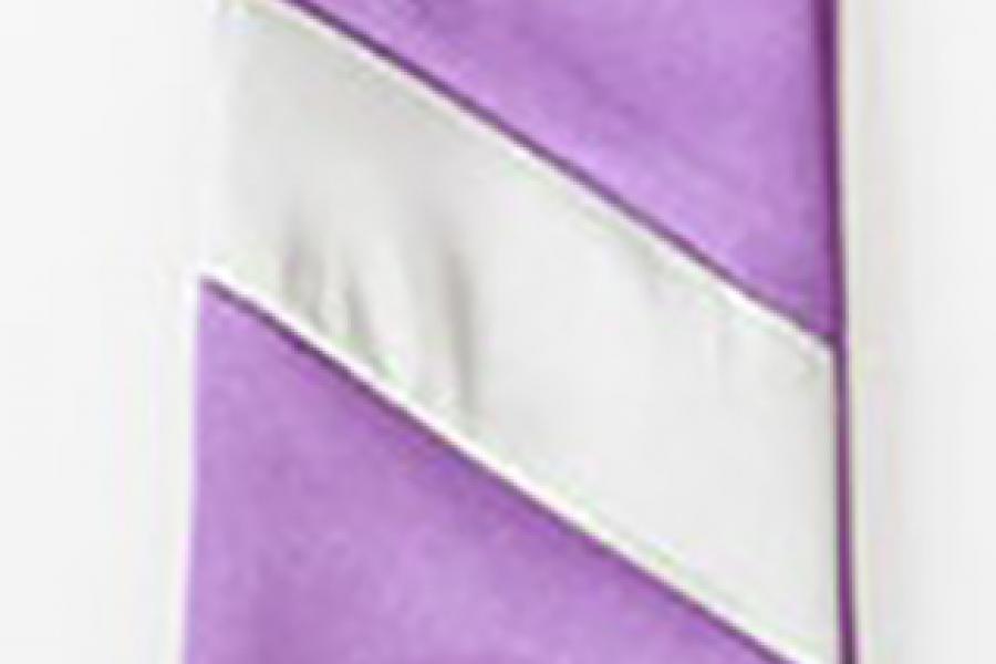 A dark lavender coloured graduation stole, with a grey chevron.