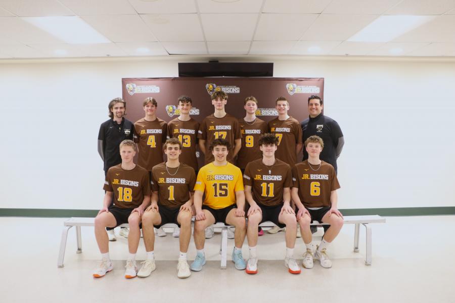18U Boys Junior Bisons volleyball team photo