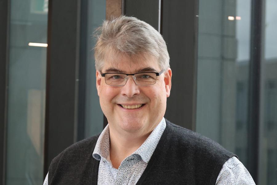 Derek Oliver