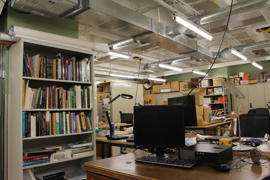 Computers in the Near Eastern and Biblical Archaeology Lab 