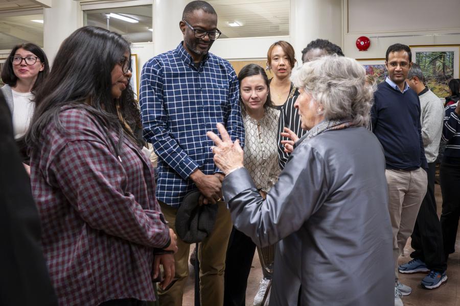 gg speaking to students